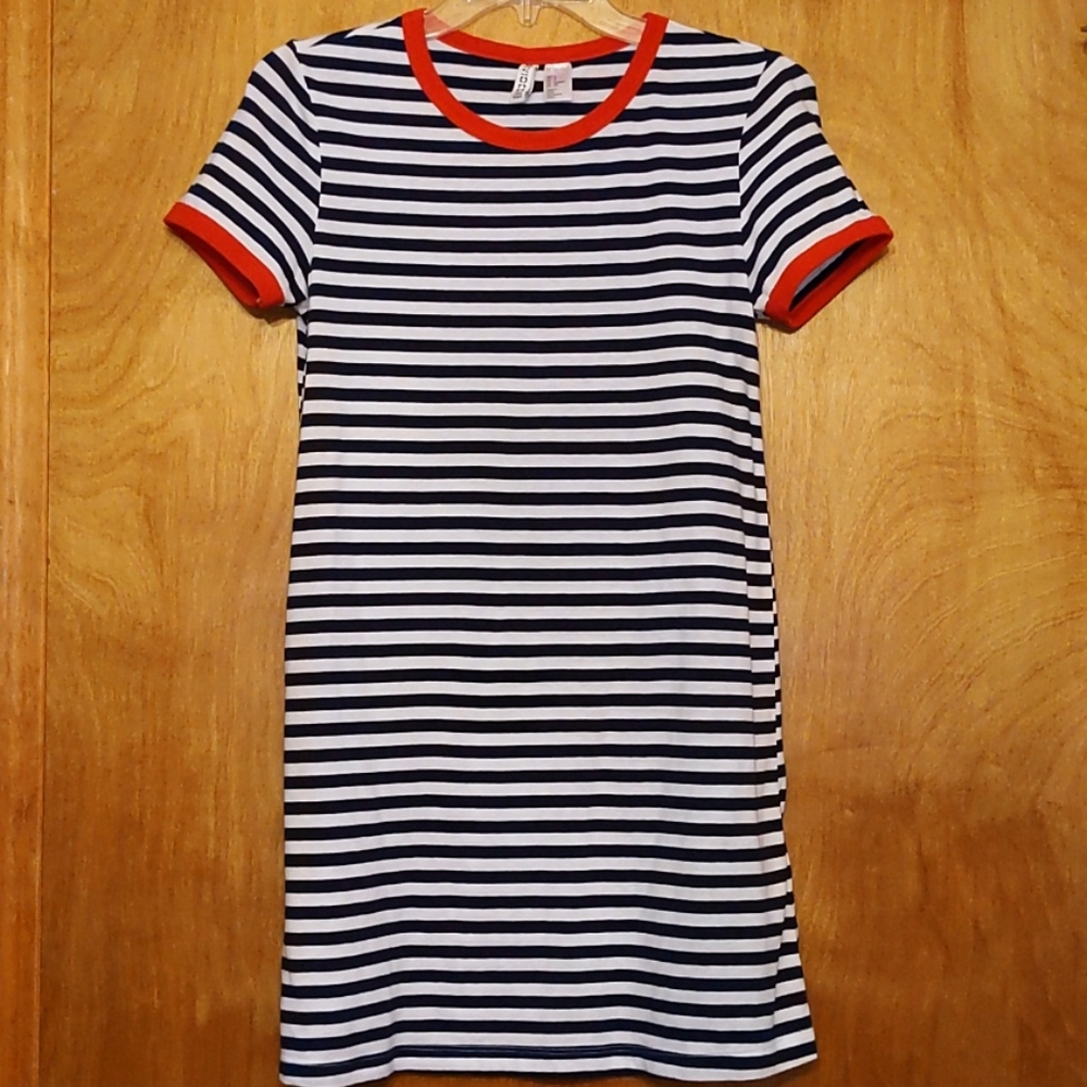 H&M t-shirt dress